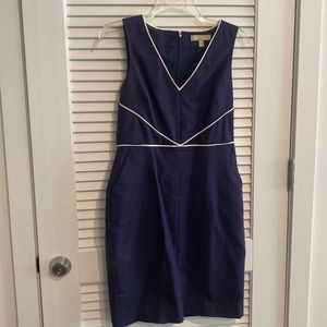 navy banana republic dress with white piping - 4P